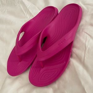 Women’s Crocs Pink Sandals Flip Flop Size 9